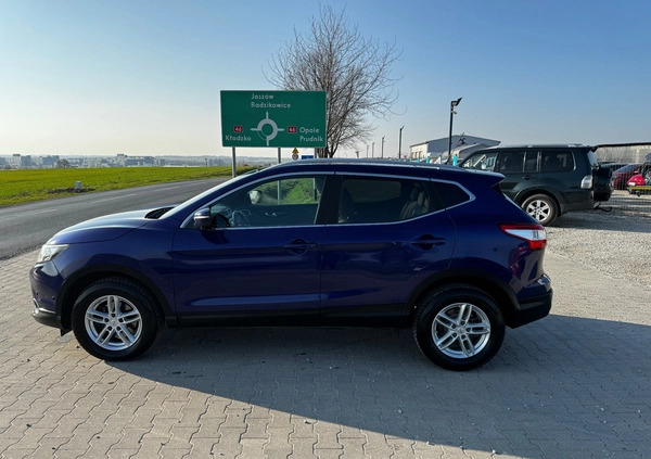 Nissan Qashqai cena 49999 przebieg: 200000, rok produkcji 2014 z Poddębice małe 562